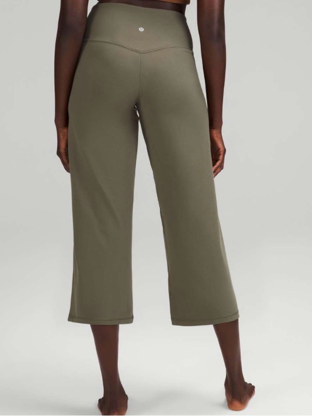 Lululemon /// Women’s Align High-Rise Wide Leg Crop 23" - Size 8